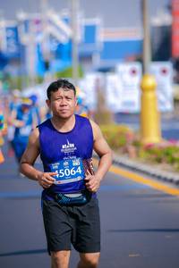 BIB: 211, 42195
                            <button type="button" onclick="openModal(10534282)" class="btn btn-primary btn-sm float-right btn-popup" data-toggle="modal" data-target=".modal-high-quality">
                        <i class="fas fa-shopping-cart"></i> Add to Cart
                    </button>
                                            <button type="button" onclick="isThisMe(10534282, true)" class="btn btn-success btn-sm float-right btn-popup btn-isme hidden" data-toggle="tooltip" data-placement="bottom" title="นี่คือรูปของคุณใช่ไหม คลิกที่นี่เพื่อเอาเข้าอัลบั้ม">
                        <i class="fas fa-plus"></i> Add to album
                    </button>
                    <button type="button" onclick="isThisMe(10534282, false)" class="btn btn-warning btn-sm float-right btn-popup btn-isnotme hidden">
                        <i class="fas fa-ban"></i> Remove from album
                    </button>