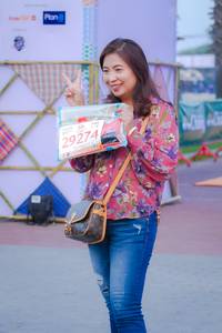 BIB: 29274
                            <button type="button" onclick="openModal(10537178)" class="btn btn-primary btn-sm float-right btn-popup" data-toggle="modal" data-target=".modal-high-quality">
                        <i class="fas fa-shopping-cart"></i> Add to Cart
                    </button>
                                            <button type="button" onclick="isThisMe(10537178, true)" class="btn btn-success btn-sm float-right btn-popup btn-isme hidden" data-toggle="tooltip" data-placement="bottom" title="นี่คือรูปของคุณใช่ไหม คลิกที่นี่เพื่อเอาเข้าอัลบั้ม">
                        <i class="fas fa-plus"></i> Add to album
                    </button>
                    <button type="button" onclick="isThisMe(10537178, false)" class="btn btn-warning btn-sm float-right btn-popup btn-isnotme hidden">
                        <i class="fas fa-ban"></i> Remove from album
                    </button>