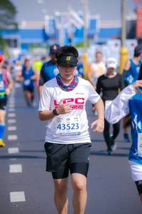 BIB: 2020, 42195, 211, 27906
                            <button type="button" onclick="openModal(10534357)" class="btn btn-primary btn-sm float-right btn-popup" data-toggle="modal" data-target=".modal-high-quality">
                        <i class="fas fa-shopping-cart"></i> Add to Cart
                    </button>
                                            <button type="button" onclick="isThisMe(10534357, true)" class="btn btn-success btn-sm float-right btn-popup btn-isme hidden" data-toggle="tooltip" data-placement="bottom" title="นี่คือรูปของคุณใช่ไหม คลิกที่นี่เพื่อเอาเข้าอัลบั้ม">
                        <i class="fas fa-plus"></i> Add to album
                    </button>
                    <button type="button" onclick="isThisMe(10534357, false)" class="btn btn-warning btn-sm float-right btn-popup btn-isnotme hidden">
                        <i class="fas fa-ban"></i> Remove from album
                    </button>
