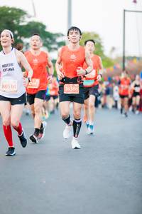 BIB: 0692, 80516, 26386
                            <button type="button" onclick="openModal(12734409)" class="btn btn-primary btn-sm float-right btn-popup" data-toggle="modal" data-target=".modal-high-quality">
                        <i class="fas fa-shopping-cart"></i> Add to Cart
                    </button>
                                            <button type="button" onclick="isThisMe(12734409, true)" class="btn btn-success btn-sm float-right btn-popup btn-isme hidden" data-toggle="tooltip" data-placement="bottom" title="นี่คือรูปของคุณใช่ไหม คลิกที่นี่เพื่อเอาเข้าอัลบั้ม">
                        <i class="fas fa-plus"></i> Add to album
                    </button>
                    <button type="button" onclick="isThisMe(12734409, false)" class="btn btn-warning btn-sm float-right btn-popup btn-isnotme hidden">
                        <i class="fas fa-ban"></i> Remove from album
                    </button>