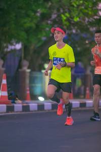 BIB: 402, 201
                            <button type="button" onclick="openModal(12788042)" class="btn btn-primary btn-sm float-right btn-popup" data-toggle="modal" data-target=".modal-high-quality">
                        <i class="fas fa-shopping-cart"></i> Add to Cart
                    </button>
                                            <button type="button" onclick="isThisMe(12788042, true)" class="btn btn-success btn-sm float-right btn-popup btn-isme hidden" data-toggle="tooltip" data-placement="bottom" title="นี่คือรูปของคุณใช่ไหม คลิกที่นี่เพื่อเอาเข้าอัลบั้ม">
                        <i class="fas fa-plus"></i> Add to album
                    </button>
                    <button type="button" onclick="isThisMe(12788042, false)" class="btn btn-warning btn-sm float-right btn-popup btn-isnotme hidden">
                        <i class="fas fa-ban"></i> Remove from album
                    </button>