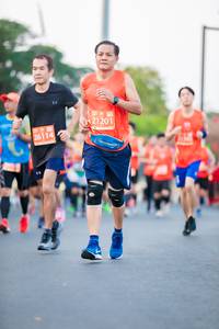 BIB: 21201, 26114
                            <button type="button" onclick="openModal(12733886)" class="btn btn-primary btn-sm float-right btn-popup" data-toggle="modal" data-target=".modal-high-quality">
                        <i class="fas fa-shopping-cart"></i> Add to Cart
                    </button>
                                            <button type="button" onclick="isThisMe(12733886, true)" class="btn btn-success btn-sm float-right btn-popup btn-isme hidden" data-toggle="tooltip" data-placement="bottom" title="นี่คือรูปของคุณใช่ไหม คลิกที่นี่เพื่อเอาเข้าอัลบั้ม">
                        <i class="fas fa-plus"></i> Add to album
                    </button>
                    <button type="button" onclick="isThisMe(12733886, false)" class="btn btn-warning btn-sm float-right btn-popup btn-isnotme hidden">
                        <i class="fas fa-ban"></i> Remove from album
                    </button>