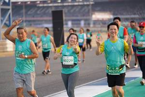 BIB: 80229, 80223
                            <button type="button" onclick="openModal(10515017)" class="btn btn-primary btn-sm float-right btn-popup" data-toggle="modal" data-target=".modal-high-quality">
                        <i class="fas fa-shopping-cart"></i> Add to Cart
                    </button>
                                            <button type="button" onclick="isThisMe(10515017, true)" class="btn btn-success btn-sm float-right btn-popup btn-isme hidden" data-toggle="tooltip" data-placement="bottom" title="นี่คือรูปของคุณใช่ไหม คลิกที่นี่เพื่อเอาเข้าอัลบั้ม">
                        <i class="fas fa-plus"></i> Add to album
                    </button>
                    <button type="button" onclick="isThisMe(10515017, false)" class="btn btn-warning btn-sm float-right btn-popup btn-isnotme hidden">
                        <i class="fas fa-ban"></i> Remove from album
                    </button>