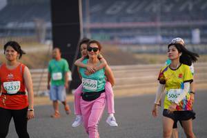 BIB: 50669, 52537, 506
                            <button type="button" onclick="openModal(10519184)" class="btn btn-primary btn-sm float-right btn-popup" data-toggle="modal" data-target=".modal-high-quality">
                        <i class="fas fa-shopping-cart"></i> Add to Cart
                    </button>
                                            <button type="button" onclick="isThisMe(10519184, true)" class="btn btn-success btn-sm float-right btn-popup btn-isme hidden" data-toggle="tooltip" data-placement="bottom" title="นี่คือรูปของคุณใช่ไหม คลิกที่นี่เพื่อเอาเข้าอัลบั้ม">
                        <i class="fas fa-plus"></i> Add to album
                    </button>
                    <button type="button" onclick="isThisMe(10519184, false)" class="btn btn-warning btn-sm float-right btn-popup btn-isnotme hidden">
                        <i class="fas fa-ban"></i> Remove from album
                    </button>