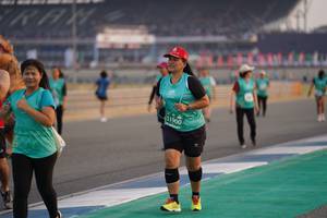 BIB: 51900
                            <button type="button" onclick="openModal(10519600)" class="btn btn-primary btn-sm float-right btn-popup" data-toggle="modal" data-target=".modal-high-quality">
                        <i class="fas fa-shopping-cart"></i> Add to Cart
                    </button>
                                            <button type="button" onclick="isThisMe(10519600, true)" class="btn btn-success btn-sm float-right btn-popup btn-isme hidden" data-toggle="tooltip" data-placement="bottom" title="นี่คือรูปของคุณใช่ไหม คลิกที่นี่เพื่อเอาเข้าอัลบั้ม">
                        <i class="fas fa-plus"></i> Add to album
                    </button>
                    <button type="button" onclick="isThisMe(10519600, false)" class="btn btn-warning btn-sm float-right btn-popup btn-isnotme hidden">
                        <i class="fas fa-ban"></i> Remove from album
                    </button>