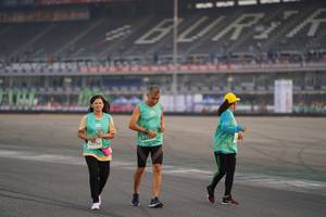 BIB: 517, 52756
                            <button type="button" onclick="openModal(10522033)" class="btn btn-primary btn-sm float-right btn-popup" data-toggle="modal" data-target=".modal-high-quality">
                        <i class="fas fa-shopping-cart"></i> Add to Cart
                    </button>
                                            <button type="button" onclick="isThisMe(10522033, true)" class="btn btn-success btn-sm float-right btn-popup btn-isme hidden" data-toggle="tooltip" data-placement="bottom" title="นี่คือรูปของคุณใช่ไหม คลิกที่นี่เพื่อเอาเข้าอัลบั้ม">
                        <i class="fas fa-plus"></i> Add to album
                    </button>
                    <button type="button" onclick="isThisMe(10522033, false)" class="btn btn-warning btn-sm float-right btn-popup btn-isnotme hidden">
                        <i class="fas fa-ban"></i> Remove from album
                    </button>