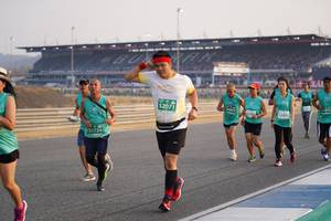 BIB: 52071, 5240, 51724
                            <button type="button" onclick="openModal(10512162)" class="btn btn-primary btn-sm float-right btn-popup" data-toggle="modal" data-target=".modal-high-quality">
                        <i class="fas fa-shopping-cart"></i> Add to Cart
                    </button>
                                            <button type="button" onclick="isThisMe(10512162, true)" class="btn btn-success btn-sm float-right btn-popup btn-isme hidden" data-toggle="tooltip" data-placement="bottom" title="นี่คือรูปของคุณใช่ไหม คลิกที่นี่เพื่อเอาเข้าอัลบั้ม">
                        <i class="fas fa-plus"></i> Add to album
                    </button>
                    <button type="button" onclick="isThisMe(10512162, false)" class="btn btn-warning btn-sm float-right btn-popup btn-isnotme hidden">
                        <i class="fas fa-ban"></i> Remove from album
                    </button>