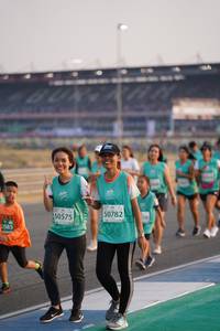 BIB: 50782, 50575, 2085
                            <button type="button" onclick="openModal(10514049)" class="btn btn-primary btn-sm float-right btn-popup" data-toggle="modal" data-target=".modal-high-quality">
                        <i class="fas fa-shopping-cart"></i> Add to Cart
                    </button>
                                            <button type="button" onclick="isThisMe(10514049, true)" class="btn btn-success btn-sm float-right btn-popup btn-isme hidden" data-toggle="tooltip" data-placement="bottom" title="นี่คือรูปของคุณใช่ไหม คลิกที่นี่เพื่อเอาเข้าอัลบั้ม">
                        <i class="fas fa-plus"></i> Add to album
                    </button>
                    <button type="button" onclick="isThisMe(10514049, false)" class="btn btn-warning btn-sm float-right btn-popup btn-isnotme hidden">
                        <i class="fas fa-ban"></i> Remove from album
                    </button>