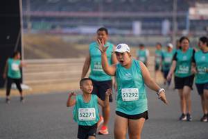 BIB: 53292, 52271
                            <button type="button" onclick="openModal(10519021)" class="btn btn-primary btn-sm float-right btn-popup" data-toggle="modal" data-target=".modal-high-quality">
                        <i class="fas fa-shopping-cart"></i> Add to Cart
                    </button>
                                            <button type="button" onclick="isThisMe(10519021, true)" class="btn btn-success btn-sm float-right btn-popup btn-isme hidden" data-toggle="tooltip" data-placement="bottom" title="นี่คือรูปของคุณใช่ไหม คลิกที่นี่เพื่อเอาเข้าอัลบั้ม">
                        <i class="fas fa-plus"></i> Add to album
                    </button>
                    <button type="button" onclick="isThisMe(10519021, false)" class="btn btn-warning btn-sm float-right btn-popup btn-isnotme hidden">
                        <i class="fas fa-ban"></i> Remove from album
                    </button>