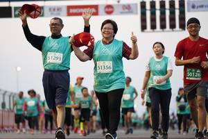 BIB: 51293, 51356, 50126
                            <button type="button" onclick="openModal(10523404)" class="btn btn-primary btn-sm float-right btn-popup" data-toggle="modal" data-target=".modal-high-quality">
                        <i class="fas fa-shopping-cart"></i> Add to Cart
                    </button>
                                            <button type="button" onclick="isThisMe(10523404, true)" class="btn btn-success btn-sm float-right btn-popup btn-isme hidden" data-toggle="tooltip" data-placement="bottom" title="นี่คือรูปของคุณใช่ไหม คลิกที่นี่เพื่อเอาเข้าอัลบั้ม">
                        <i class="fas fa-plus"></i> Add to album
                    </button>
                    <button type="button" onclick="isThisMe(10523404, false)" class="btn btn-warning btn-sm float-right btn-popup btn-isnotme hidden">
                        <i class="fas fa-ban"></i> Remove from album
                    </button>