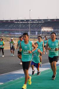 BIB: 50396, 5009
                            <button type="button" onclick="openModal(10513894)" class="btn btn-primary btn-sm float-right btn-popup" data-toggle="modal" data-target=".modal-high-quality">
                        <i class="fas fa-shopping-cart"></i> Add to Cart
                    </button>
                                            <button type="button" onclick="isThisMe(10513894, true)" class="btn btn-success btn-sm float-right btn-popup btn-isme hidden" data-toggle="tooltip" data-placement="bottom" title="นี่คือรูปของคุณใช่ไหม คลิกที่นี่เพื่อเอาเข้าอัลบั้ม">
                        <i class="fas fa-plus"></i> Add to album
                    </button>
                    <button type="button" onclick="isThisMe(10513894, false)" class="btn btn-warning btn-sm float-right btn-popup btn-isnotme hidden">
                        <i class="fas fa-ban"></i> Remove from album
                    </button>