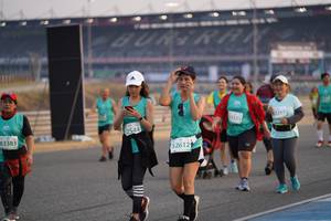 BIB: 135, 82257, 2544, 83383, 52612
                            <button type="button" onclick="openModal(10519136)" class="btn btn-primary btn-sm float-right btn-popup" data-toggle="modal" data-target=".modal-high-quality">
                        <i class="fas fa-shopping-cart"></i> Add to Cart
                    </button>
                                            <button type="button" onclick="isThisMe(10519136, true)" class="btn btn-success btn-sm float-right btn-popup btn-isme hidden" data-toggle="tooltip" data-placement="bottom" title="นี่คือรูปของคุณใช่ไหม คลิกที่นี่เพื่อเอาเข้าอัลบั้ม">
                        <i class="fas fa-plus"></i> Add to album
                    </button>
                    <button type="button" onclick="isThisMe(10519136, false)" class="btn btn-warning btn-sm float-right btn-popup btn-isnotme hidden">
                        <i class="fas fa-ban"></i> Remove from album
                    </button>