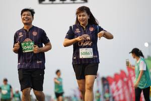 BIB: 50405, 50861
                            <button type="button" onclick="openModal(10523680)" class="btn btn-primary btn-sm float-right btn-popup" data-toggle="modal" data-target=".modal-high-quality">
                        <i class="fas fa-shopping-cart"></i> Add to Cart
                    </button>
                                            <button type="button" onclick="isThisMe(10523680, true)" class="btn btn-success btn-sm float-right btn-popup btn-isme hidden" data-toggle="tooltip" data-placement="bottom" title="นี่คือรูปของคุณใช่ไหม คลิกที่นี่เพื่อเอาเข้าอัลบั้ม">
                        <i class="fas fa-plus"></i> Add to album
                    </button>
                    <button type="button" onclick="isThisMe(10523680, false)" class="btn btn-warning btn-sm float-right btn-popup btn-isnotme hidden">
                        <i class="fas fa-ban"></i> Remove from album
                    </button>