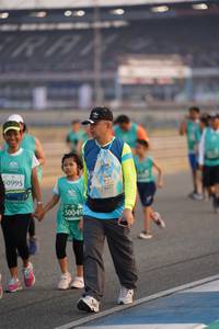 BIB: 50995, 50049
                            <button type="button" onclick="openModal(10518572)" class="btn btn-primary btn-sm float-right btn-popup" data-toggle="modal" data-target=".modal-high-quality">
                        <i class="fas fa-shopping-cart"></i> Add to Cart
                    </button>
                                            <button type="button" onclick="isThisMe(10518572, true)" class="btn btn-success btn-sm float-right btn-popup btn-isme hidden" data-toggle="tooltip" data-placement="bottom" title="นี่คือรูปของคุณใช่ไหม คลิกที่นี่เพื่อเอาเข้าอัลบั้ม">
                        <i class="fas fa-plus"></i> Add to album
                    </button>
                    <button type="button" onclick="isThisMe(10518572, false)" class="btn btn-warning btn-sm float-right btn-popup btn-isnotme hidden">
                        <i class="fas fa-ban"></i> Remove from album
                    </button>