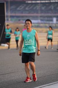 BIB: 50300
                            <button type="button" onclick="openModal(10515638)" class="btn btn-primary btn-sm float-right btn-popup" data-toggle="modal" data-target=".modal-high-quality">
                        <i class="fas fa-shopping-cart"></i> Add to Cart
                    </button>
                                            <button type="button" onclick="isThisMe(10515638, true)" class="btn btn-success btn-sm float-right btn-popup btn-isme hidden" data-toggle="tooltip" data-placement="bottom" title="นี่คือรูปของคุณใช่ไหม คลิกที่นี่เพื่อเอาเข้าอัลบั้ม">
                        <i class="fas fa-plus"></i> Add to album
                    </button>
                    <button type="button" onclick="isThisMe(10515638, false)" class="btn btn-warning btn-sm float-right btn-popup btn-isnotme hidden">
                        <i class="fas fa-ban"></i> Remove from album
                    </button>