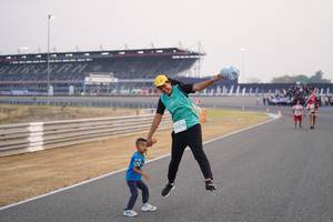 BIB: 
                            <button type="button" onclick="openModal(10521717)" class="btn btn-primary btn-sm float-right btn-popup" data-toggle="modal" data-target=".modal-high-quality">
                        <i class="fas fa-shopping-cart"></i> Add to Cart
                    </button>
                                            <button type="button" onclick="isThisMe(10521717, true)" class="btn btn-success btn-sm float-right btn-popup btn-isme hidden" data-toggle="tooltip" data-placement="bottom" title="นี่คือรูปของคุณใช่ไหม คลิกที่นี่เพื่อเอาเข้าอัลบั้ม">
                        <i class="fas fa-plus"></i> Add to album
                    </button>
                    <button type="button" onclick="isThisMe(10521717, false)" class="btn btn-warning btn-sm float-right btn-popup btn-isnotme hidden">
                        <i class="fas fa-ban"></i> Remove from album
                    </button>