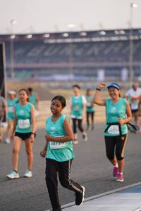 BIB: 5072
                            <button type="button" onclick="openModal(10515872)" class="btn btn-primary btn-sm float-right btn-popup" data-toggle="modal" data-target=".modal-high-quality">
                        <i class="fas fa-shopping-cart"></i> Add to Cart
                    </button>
                                            <button type="button" onclick="isThisMe(10515872, true)" class="btn btn-success btn-sm float-right btn-popup btn-isme hidden" data-toggle="tooltip" data-placement="bottom" title="นี่คือรูปของคุณใช่ไหม คลิกที่นี่เพื่อเอาเข้าอัลบั้ม">
                        <i class="fas fa-plus"></i> Add to album
                    </button>
                    <button type="button" onclick="isThisMe(10515872, false)" class="btn btn-warning btn-sm float-right btn-popup btn-isnotme hidden">
                        <i class="fas fa-ban"></i> Remove from album
                    </button>