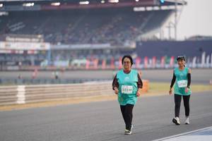 BIB: 2567, 53330
                            <button type="button" onclick="openModal(10521578)" class="btn btn-primary btn-sm float-right btn-popup" data-toggle="modal" data-target=".modal-high-quality">
                        <i class="fas fa-shopping-cart"></i> Add to Cart
                    </button>
                                            <button type="button" onclick="isThisMe(10521578, true)" class="btn btn-success btn-sm float-right btn-popup btn-isme hidden" data-toggle="tooltip" data-placement="bottom" title="นี่คือรูปของคุณใช่ไหม คลิกที่นี่เพื่อเอาเข้าอัลบั้ม">
                        <i class="fas fa-plus"></i> Add to album
                    </button>
                    <button type="button" onclick="isThisMe(10521578, false)" class="btn btn-warning btn-sm float-right btn-popup btn-isnotme hidden">
                        <i class="fas fa-ban"></i> Remove from album
                    </button>