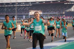 BIB: 5254, 5314, 524, 161, 50011
                            <button type="button" onclick="openModal(10513091)" class="btn btn-primary btn-sm float-right btn-popup" data-toggle="modal" data-target=".modal-high-quality">
                        <i class="fas fa-shopping-cart"></i> Add to Cart
                    </button>
                                            <button type="button" onclick="isThisMe(10513091, true)" class="btn btn-success btn-sm float-right btn-popup btn-isme hidden" data-toggle="tooltip" data-placement="bottom" title="นี่คือรูปของคุณใช่ไหม คลิกที่นี่เพื่อเอาเข้าอัลบั้ม">
                        <i class="fas fa-plus"></i> Add to album
                    </button>
                    <button type="button" onclick="isThisMe(10513091, false)" class="btn btn-warning btn-sm float-right btn-popup btn-isnotme hidden">
                        <i class="fas fa-ban"></i> Remove from album
                    </button>