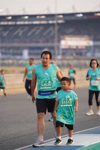 BIB: 52029, 51511
                            <button type="button" onclick="openModal(10515380)" class="btn btn-primary btn-sm float-right btn-popup" data-toggle="modal" data-target=".modal-high-quality">
                        <i class="fas fa-shopping-cart"></i> Add to Cart
                    </button>
                                            <button type="button" onclick="isThisMe(10515380, true)" class="btn btn-success btn-sm float-right btn-popup btn-isme hidden" data-toggle="tooltip" data-placement="bottom" title="นี่คือรูปของคุณใช่ไหม คลิกที่นี่เพื่อเอาเข้าอัลบั้ม">
                        <i class="fas fa-plus"></i> Add to album
                    </button>
                    <button type="button" onclick="isThisMe(10515380, false)" class="btn btn-warning btn-sm float-right btn-popup btn-isnotme hidden">
                        <i class="fas fa-ban"></i> Remove from album
                    </button>