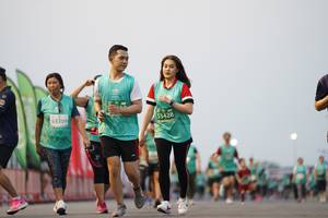 BIB: 53428, 53309
                            <button type="button" onclick="openModal(10523645)" class="btn btn-primary btn-sm float-right btn-popup" data-toggle="modal" data-target=".modal-high-quality">
                        <i class="fas fa-shopping-cart"></i> Add to Cart
                    </button>
                                            <button type="button" onclick="isThisMe(10523645, true)" class="btn btn-success btn-sm float-right btn-popup btn-isme hidden" data-toggle="tooltip" data-placement="bottom" title="นี่คือรูปของคุณใช่ไหม คลิกที่นี่เพื่อเอาเข้าอัลบั้ม">
                        <i class="fas fa-plus"></i> Add to album
                    </button>
                    <button type="button" onclick="isThisMe(10523645, false)" class="btn btn-warning btn-sm float-right btn-popup btn-isnotme hidden">
                        <i class="fas fa-ban"></i> Remove from album
                    </button>