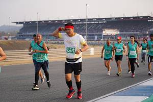 BIB: 52407, 52071, 51724
                            <button type="button" onclick="openModal(10512168)" class="btn btn-primary btn-sm float-right btn-popup" data-toggle="modal" data-target=".modal-high-quality">
                        <i class="fas fa-shopping-cart"></i> Add to Cart
                    </button>
                                            <button type="button" onclick="isThisMe(10512168, true)" class="btn btn-success btn-sm float-right btn-popup btn-isme hidden" data-toggle="tooltip" data-placement="bottom" title="นี่คือรูปของคุณใช่ไหม คลิกที่นี่เพื่อเอาเข้าอัลบั้ม">
                        <i class="fas fa-plus"></i> Add to album
                    </button>
                    <button type="button" onclick="isThisMe(10512168, false)" class="btn btn-warning btn-sm float-right btn-popup btn-isnotme hidden">
                        <i class="fas fa-ban"></i> Remove from album
                    </button>