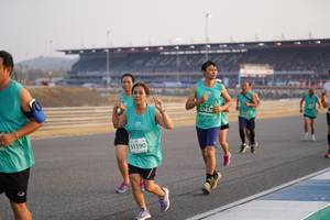 BIB: 51636, 51190
                            <button type="button" onclick="openModal(10512118)" class="btn btn-primary btn-sm float-right btn-popup" data-toggle="modal" data-target=".modal-high-quality">
                        <i class="fas fa-shopping-cart"></i> Add to Cart
                    </button>
                                            <button type="button" onclick="isThisMe(10512118, true)" class="btn btn-success btn-sm float-right btn-popup btn-isme hidden" data-toggle="tooltip" data-placement="bottom" title="นี่คือรูปของคุณใช่ไหม คลิกที่นี่เพื่อเอาเข้าอัลบั้ม">
                        <i class="fas fa-plus"></i> Add to album
                    </button>
                    <button type="button" onclick="isThisMe(10512118, false)" class="btn btn-warning btn-sm float-right btn-popup btn-isnotme hidden">
                        <i class="fas fa-ban"></i> Remove from album
                    </button>