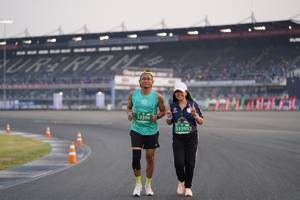 BIB: 53396, 533957
                            <button type="button" onclick="openModal(10522037)" class="btn btn-primary btn-sm float-right btn-popup" data-toggle="modal" data-target=".modal-high-quality">
                        <i class="fas fa-shopping-cart"></i> Add to Cart
                    </button>
                                            <button type="button" onclick="isThisMe(10522037, true)" class="btn btn-success btn-sm float-right btn-popup btn-isme hidden" data-toggle="tooltip" data-placement="bottom" title="นี่คือรูปของคุณใช่ไหม คลิกที่นี่เพื่อเอาเข้าอัลบั้ม">
                        <i class="fas fa-plus"></i> Add to album
                    </button>
                    <button type="button" onclick="isThisMe(10522037, false)" class="btn btn-warning btn-sm float-right btn-popup btn-isnotme hidden">
                        <i class="fas fa-ban"></i> Remove from album
                    </button>