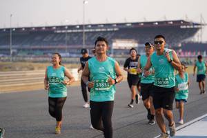 BIB: 52020, 51853, 50108, 505
                            <button type="button" onclick="openModal(10511531)" class="btn btn-primary btn-sm float-right btn-popup" data-toggle="modal" data-target=".modal-high-quality">
                        <i class="fas fa-shopping-cart"></i> Add to Cart
                    </button>
                                            <button type="button" onclick="isThisMe(10511531, true)" class="btn btn-success btn-sm float-right btn-popup btn-isme hidden" data-toggle="tooltip" data-placement="bottom" title="นี่คือรูปของคุณใช่ไหม คลิกที่นี่เพื่อเอาเข้าอัลบั้ม">
                        <i class="fas fa-plus"></i> Add to album
                    </button>
                    <button type="button" onclick="isThisMe(10511531, false)" class="btn btn-warning btn-sm float-right btn-popup btn-isnotme hidden">
                        <i class="fas fa-ban"></i> Remove from album
                    </button>