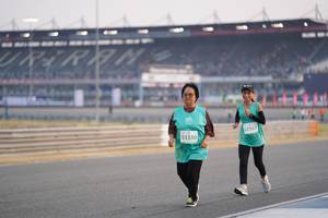 BIB: 2567, 53330
                            <button type="button" onclick="openModal(10521580)" class="btn btn-primary btn-sm float-right btn-popup" data-toggle="modal" data-target=".modal-high-quality">
                        <i class="fas fa-shopping-cart"></i> Add to Cart
                    </button>
                                            <button type="button" onclick="isThisMe(10521580, true)" class="btn btn-success btn-sm float-right btn-popup btn-isme hidden" data-toggle="tooltip" data-placement="bottom" title="นี่คือรูปของคุณใช่ไหม คลิกที่นี่เพื่อเอาเข้าอัลบั้ม">
                        <i class="fas fa-plus"></i> Add to album
                    </button>
                    <button type="button" onclick="isThisMe(10521580, false)" class="btn btn-warning btn-sm float-right btn-popup btn-isnotme hidden">
                        <i class="fas fa-ban"></i> Remove from album
                    </button>