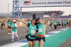 BIB: 2448, 50677
                            <button type="button" onclick="openModal(10514892)" class="btn btn-primary btn-sm float-right btn-popup" data-toggle="modal" data-target=".modal-high-quality">
                        <i class="fas fa-shopping-cart"></i> Add to Cart
                    </button>
                                            <button type="button" onclick="isThisMe(10514892, true)" class="btn btn-success btn-sm float-right btn-popup btn-isme hidden" data-toggle="tooltip" data-placement="bottom" title="นี่คือรูปของคุณใช่ไหม คลิกที่นี่เพื่อเอาเข้าอัลบั้ม">
                        <i class="fas fa-plus"></i> Add to album
                    </button>
                    <button type="button" onclick="isThisMe(10514892, false)" class="btn btn-warning btn-sm float-right btn-popup btn-isnotme hidden">
                        <i class="fas fa-ban"></i> Remove from album
                    </button>