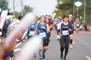 BIB: 4350, 46248, 46071
                            <button type="button" onclick="openModal(11003477)" class="btn btn-primary btn-sm float-right btn-popup" data-toggle="modal" data-target=".modal-high-quality">
                        <i class="fas fa-shopping-cart"></i> Add to Cart
                    </button>
                                            <button type="button" onclick="isThisMe(11003477, true)" class="btn btn-success btn-sm float-right btn-popup btn-isme hidden" data-toggle="tooltip" data-placement="bottom" title="นี่คือรูปของคุณใช่ไหม คลิกที่นี่เพื่อเอาเข้าอัลบั้ม">
                        <i class="fas fa-plus"></i> Add to album
                    </button>
                    <button type="button" onclick="isThisMe(11003477, false)" class="btn btn-warning btn-sm float-right btn-popup btn-isnotme hidden">
                        <i class="fas fa-ban"></i> Remove from album
                    </button>