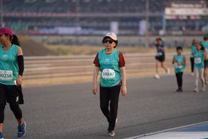 BIB: 50847, 0238
                            <button type="button" onclick="openModal(10519626)" class="btn btn-primary btn-sm float-right btn-popup" data-toggle="modal" data-target=".modal-high-quality">
                        <i class="fas fa-shopping-cart"></i> Add to Cart
                    </button>
                                            <button type="button" onclick="isThisMe(10519626, true)" class="btn btn-success btn-sm float-right btn-popup btn-isme hidden" data-toggle="tooltip" data-placement="bottom" title="นี่คือรูปของคุณใช่ไหม คลิกที่นี่เพื่อเอาเข้าอัลบั้ม">
                        <i class="fas fa-plus"></i> Add to album
                    </button>
                    <button type="button" onclick="isThisMe(10519626, false)" class="btn btn-warning btn-sm float-right btn-popup btn-isnotme hidden">
                        <i class="fas fa-ban"></i> Remove from album
                    </button>