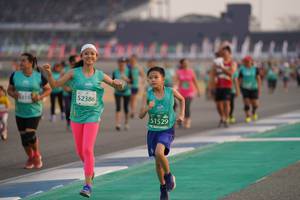 BIB: 52386, 51529
                            <button type="button" onclick="openModal(10519532)" class="btn btn-primary btn-sm float-right btn-popup" data-toggle="modal" data-target=".modal-high-quality">
                        <i class="fas fa-shopping-cart"></i> Add to Cart
                    </button>
                                            <button type="button" onclick="isThisMe(10519532, true)" class="btn btn-success btn-sm float-right btn-popup btn-isme hidden" data-toggle="tooltip" data-placement="bottom" title="นี่คือรูปของคุณใช่ไหม คลิกที่นี่เพื่อเอาเข้าอัลบั้ม">
                        <i class="fas fa-plus"></i> Add to album
                    </button>
                    <button type="button" onclick="isThisMe(10519532, false)" class="btn btn-warning btn-sm float-right btn-popup btn-isnotme hidden">
                        <i class="fas fa-ban"></i> Remove from album
                    </button>