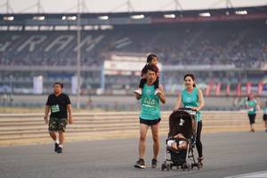 BIB: 51639
                            <button type="button" onclick="openModal(10519928)" class="btn btn-primary btn-sm float-right btn-popup" data-toggle="modal" data-target=".modal-high-quality">
                        <i class="fas fa-shopping-cart"></i> Add to Cart
                    </button>
                                            <button type="button" onclick="isThisMe(10519928, true)" class="btn btn-success btn-sm float-right btn-popup btn-isme hidden" data-toggle="tooltip" data-placement="bottom" title="นี่คือรูปของคุณใช่ไหม คลิกที่นี่เพื่อเอาเข้าอัลบั้ม">
                        <i class="fas fa-plus"></i> Add to album
                    </button>
                    <button type="button" onclick="isThisMe(10519928, false)" class="btn btn-warning btn-sm float-right btn-popup btn-isnotme hidden">
                        <i class="fas fa-ban"></i> Remove from album
                    </button>