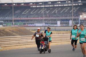 BIB: 53338, 51106
                            <button type="button" onclick="openModal(10519752)" class="btn btn-primary btn-sm float-right btn-popup" data-toggle="modal" data-target=".modal-high-quality">
                        <i class="fas fa-shopping-cart"></i> Add to Cart
                    </button>
                                            <button type="button" onclick="isThisMe(10519752, true)" class="btn btn-success btn-sm float-right btn-popup btn-isme hidden" data-toggle="tooltip" data-placement="bottom" title="นี่คือรูปของคุณใช่ไหม คลิกที่นี่เพื่อเอาเข้าอัลบั้ม">
                        <i class="fas fa-plus"></i> Add to album
                    </button>
                    <button type="button" onclick="isThisMe(10519752, false)" class="btn btn-warning btn-sm float-right btn-popup btn-isnotme hidden">
                        <i class="fas fa-ban"></i> Remove from album
                    </button>