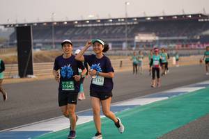 BIB: 116, 51645
                            <button type="button" onclick="openModal(10519453)" class="btn btn-primary btn-sm float-right btn-popup" data-toggle="modal" data-target=".modal-high-quality">
                        <i class="fas fa-shopping-cart"></i> Add to Cart
                    </button>
                                            <button type="button" onclick="isThisMe(10519453, true)" class="btn btn-success btn-sm float-right btn-popup btn-isme hidden" data-toggle="tooltip" data-placement="bottom" title="นี่คือรูปของคุณใช่ไหม คลิกที่นี่เพื่อเอาเข้าอัลบั้ม">
                        <i class="fas fa-plus"></i> Add to album
                    </button>
                    <button type="button" onclick="isThisMe(10519453, false)" class="btn btn-warning btn-sm float-right btn-popup btn-isnotme hidden">
                        <i class="fas fa-ban"></i> Remove from album
                    </button>