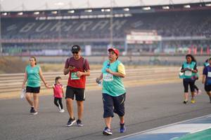 BIB: 526, 53336
                            <button type="button" onclick="openModal(10519838)" class="btn btn-primary btn-sm float-right btn-popup" data-toggle="modal" data-target=".modal-high-quality">
                        <i class="fas fa-shopping-cart"></i> Add to Cart
                    </button>
                                            <button type="button" onclick="isThisMe(10519838, true)" class="btn btn-success btn-sm float-right btn-popup btn-isme hidden" data-toggle="tooltip" data-placement="bottom" title="นี่คือรูปของคุณใช่ไหม คลิกที่นี่เพื่อเอาเข้าอัลบั้ม">
                        <i class="fas fa-plus"></i> Add to album
                    </button>
                    <button type="button" onclick="isThisMe(10519838, false)" class="btn btn-warning btn-sm float-right btn-popup btn-isnotme hidden">
                        <i class="fas fa-ban"></i> Remove from album
                    </button>