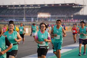 BIB: 80713, 1859, 50801
                            <button type="button" onclick="openModal(10513846)" class="btn btn-primary btn-sm float-right btn-popup" data-toggle="modal" data-target=".modal-high-quality">
                        <i class="fas fa-shopping-cart"></i> Add to Cart
                    </button>
                                            <button type="button" onclick="isThisMe(10513846, true)" class="btn btn-success btn-sm float-right btn-popup btn-isme hidden" data-toggle="tooltip" data-placement="bottom" title="นี่คือรูปของคุณใช่ไหม คลิกที่นี่เพื่อเอาเข้าอัลบั้ม">
                        <i class="fas fa-plus"></i> Add to album
                    </button>
                    <button type="button" onclick="isThisMe(10513846, false)" class="btn btn-warning btn-sm float-right btn-popup btn-isnotme hidden">
                        <i class="fas fa-ban"></i> Remove from album
                    </button>