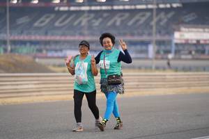 BIB: 
                            <button type="button" onclick="openModal(10521242)" class="btn btn-primary btn-sm float-right btn-popup" data-toggle="modal" data-target=".modal-high-quality">
                        <i class="fas fa-shopping-cart"></i> Add to Cart
                    </button>
                                            <button type="button" onclick="isThisMe(10521242, true)" class="btn btn-success btn-sm float-right btn-popup btn-isme hidden" data-toggle="tooltip" data-placement="bottom" title="นี่คือรูปของคุณใช่ไหม คลิกที่นี่เพื่อเอาเข้าอัลบั้ม">
                        <i class="fas fa-plus"></i> Add to album
                    </button>
                    <button type="button" onclick="isThisMe(10521242, false)" class="btn btn-warning btn-sm float-right btn-popup btn-isnotme hidden">
                        <i class="fas fa-ban"></i> Remove from album
                    </button>