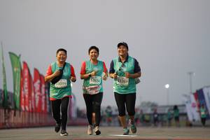 BIB: 63269, 52656, 63019
                            <button type="button" onclick="openModal(10524271)" class="btn btn-primary btn-sm float-right btn-popup" data-toggle="modal" data-target=".modal-high-quality">
                        <i class="fas fa-shopping-cart"></i> Add to Cart
                    </button>
                                            <button type="button" onclick="isThisMe(10524271, true)" class="btn btn-success btn-sm float-right btn-popup btn-isme hidden" data-toggle="tooltip" data-placement="bottom" title="นี่คือรูปของคุณใช่ไหม คลิกที่นี่เพื่อเอาเข้าอัลบั้ม">
                        <i class="fas fa-plus"></i> Add to album
                    </button>
                    <button type="button" onclick="isThisMe(10524271, false)" class="btn btn-warning btn-sm float-right btn-popup btn-isnotme hidden">
                        <i class="fas fa-ban"></i> Remove from album
                    </button>