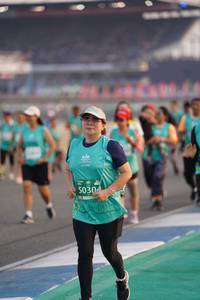 BIB: 50304
                            <button type="button" onclick="openModal(10517479)" class="btn btn-primary btn-sm float-right btn-popup" data-toggle="modal" data-target=".modal-high-quality">
                        <i class="fas fa-shopping-cart"></i> Add to Cart
                    </button>
                                            <button type="button" onclick="isThisMe(10517479, true)" class="btn btn-success btn-sm float-right btn-popup btn-isme hidden" data-toggle="tooltip" data-placement="bottom" title="นี่คือรูปของคุณใช่ไหม คลิกที่นี่เพื่อเอาเข้าอัลบั้ม">
                        <i class="fas fa-plus"></i> Add to album
                    </button>
                    <button type="button" onclick="isThisMe(10517479, false)" class="btn btn-warning btn-sm float-right btn-popup btn-isnotme hidden">
                        <i class="fas fa-ban"></i> Remove from album
                    </button>