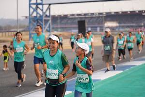 BIB: 50776, 50539
                            <button type="button" onclick="openModal(10515052)" class="btn btn-primary btn-sm float-right btn-popup" data-toggle="modal" data-target=".modal-high-quality">
                        <i class="fas fa-shopping-cart"></i> Add to Cart
                    </button>
                                            <button type="button" onclick="isThisMe(10515052, true)" class="btn btn-success btn-sm float-right btn-popup btn-isme hidden" data-toggle="tooltip" data-placement="bottom" title="นี่คือรูปของคุณใช่ไหม คลิกที่นี่เพื่อเอาเข้าอัลบั้ม">
                        <i class="fas fa-plus"></i> Add to album
                    </button>
                    <button type="button" onclick="isThisMe(10515052, false)" class="btn btn-warning btn-sm float-right btn-popup btn-isnotme hidden">
                        <i class="fas fa-ban"></i> Remove from album
                    </button>