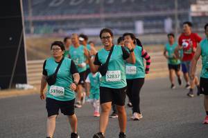 BIB: 3299, 52837, 53109
                            <button type="button" onclick="openModal(10519255)" class="btn btn-primary btn-sm float-right btn-popup" data-toggle="modal" data-target=".modal-high-quality">
                        <i class="fas fa-shopping-cart"></i> Add to Cart
                    </button>
                                            <button type="button" onclick="isThisMe(10519255, true)" class="btn btn-success btn-sm float-right btn-popup btn-isme hidden" data-toggle="tooltip" data-placement="bottom" title="นี่คือรูปของคุณใช่ไหม คลิกที่นี่เพื่อเอาเข้าอัลบั้ม">
                        <i class="fas fa-plus"></i> Add to album
                    </button>
                    <button type="button" onclick="isThisMe(10519255, false)" class="btn btn-warning btn-sm float-right btn-popup btn-isnotme hidden">
                        <i class="fas fa-ban"></i> Remove from album
                    </button>