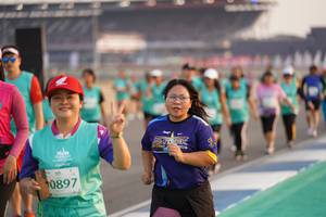 BIB: 0897
                            <button type="button" onclick="openModal(10515173)" class="btn btn-primary btn-sm float-right btn-popup" data-toggle="modal" data-target=".modal-high-quality">
                        <i class="fas fa-shopping-cart"></i> Add to Cart
                    </button>
                                            <button type="button" onclick="isThisMe(10515173, true)" class="btn btn-success btn-sm float-right btn-popup btn-isme hidden" data-toggle="tooltip" data-placement="bottom" title="นี่คือรูปของคุณใช่ไหม คลิกที่นี่เพื่อเอาเข้าอัลบั้ม">
                        <i class="fas fa-plus"></i> Add to album
                    </button>
                    <button type="button" onclick="isThisMe(10515173, false)" class="btn btn-warning btn-sm float-right btn-popup btn-isnotme hidden">
                        <i class="fas fa-ban"></i> Remove from album
                    </button>