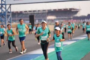 BIB: 50776, 50539
                            <button type="button" onclick="openModal(10515044)" class="btn btn-primary btn-sm float-right btn-popup" data-toggle="modal" data-target=".modal-high-quality">
                        <i class="fas fa-shopping-cart"></i> Add to Cart
                    </button>
                                            <button type="button" onclick="isThisMe(10515044, true)" class="btn btn-success btn-sm float-right btn-popup btn-isme hidden" data-toggle="tooltip" data-placement="bottom" title="นี่คือรูปของคุณใช่ไหม คลิกที่นี่เพื่อเอาเข้าอัลบั้ม">
                        <i class="fas fa-plus"></i> Add to album
                    </button>
                    <button type="button" onclick="isThisMe(10515044, false)" class="btn btn-warning btn-sm float-right btn-popup btn-isnotme hidden">
                        <i class="fas fa-ban"></i> Remove from album
                    </button>