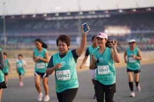 BIB: 50947, 50962
                            <button type="button" onclick="openModal(10511802)" class="btn btn-primary btn-sm float-right btn-popup" data-toggle="modal" data-target=".modal-high-quality">
                        <i class="fas fa-shopping-cart"></i> Add to Cart
                    </button>
                                            <button type="button" onclick="isThisMe(10511802, true)" class="btn btn-success btn-sm float-right btn-popup btn-isme hidden" data-toggle="tooltip" data-placement="bottom" title="นี่คือรูปของคุณใช่ไหม คลิกที่นี่เพื่อเอาเข้าอัลบั้ม">
                        <i class="fas fa-plus"></i> Add to album
                    </button>
                    <button type="button" onclick="isThisMe(10511802, false)" class="btn btn-warning btn-sm float-right btn-popup btn-isnotme hidden">
                        <i class="fas fa-ban"></i> Remove from album
                    </button>