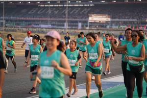 BIB: 52873, 2469, 50675, 6160
                            <button type="button" onclick="openModal(10513764)" class="btn btn-primary btn-sm float-right btn-popup" data-toggle="modal" data-target=".modal-high-quality">
                        <i class="fas fa-shopping-cart"></i> Add to Cart
                    </button>
                                            <button type="button" onclick="isThisMe(10513764, true)" class="btn btn-success btn-sm float-right btn-popup btn-isme hidden" data-toggle="tooltip" data-placement="bottom" title="นี่คือรูปของคุณใช่ไหม คลิกที่นี่เพื่อเอาเข้าอัลบั้ม">
                        <i class="fas fa-plus"></i> Add to album
                    </button>
                    <button type="button" onclick="isThisMe(10513764, false)" class="btn btn-warning btn-sm float-right btn-popup btn-isnotme hidden">
                        <i class="fas fa-ban"></i> Remove from album
                    </button>