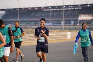 BIB: 0203, 52501, 50281
                            <button type="button" onclick="openModal(10511826)" class="btn btn-primary btn-sm float-right btn-popup" data-toggle="modal" data-target=".modal-high-quality">
                        <i class="fas fa-shopping-cart"></i> Add to Cart
                    </button>
                                            <button type="button" onclick="isThisMe(10511826, true)" class="btn btn-success btn-sm float-right btn-popup btn-isme hidden" data-toggle="tooltip" data-placement="bottom" title="นี่คือรูปของคุณใช่ไหม คลิกที่นี่เพื่อเอาเข้าอัลบั้ม">
                        <i class="fas fa-plus"></i> Add to album
                    </button>
                    <button type="button" onclick="isThisMe(10511826, false)" class="btn btn-warning btn-sm float-right btn-popup btn-isnotme hidden">
                        <i class="fas fa-ban"></i> Remove from album
                    </button>