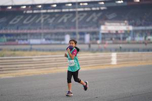 BIB: 261
                            <button type="button" onclick="openModal(10521539)" class="btn btn-primary btn-sm float-right btn-popup" data-toggle="modal" data-target=".modal-high-quality">
                        <i class="fas fa-shopping-cart"></i> Add to Cart
                    </button>
                                            <button type="button" onclick="isThisMe(10521539, true)" class="btn btn-success btn-sm float-right btn-popup btn-isme hidden" data-toggle="tooltip" data-placement="bottom" title="นี่คือรูปของคุณใช่ไหม คลิกที่นี่เพื่อเอาเข้าอัลบั้ม">
                        <i class="fas fa-plus"></i> Add to album
                    </button>
                    <button type="button" onclick="isThisMe(10521539, false)" class="btn btn-warning btn-sm float-right btn-popup btn-isnotme hidden">
                        <i class="fas fa-ban"></i> Remove from album
                    </button>